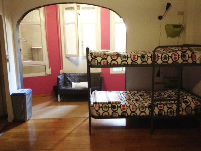 Diagonal House Hostel Barcelona Buitenkant foto